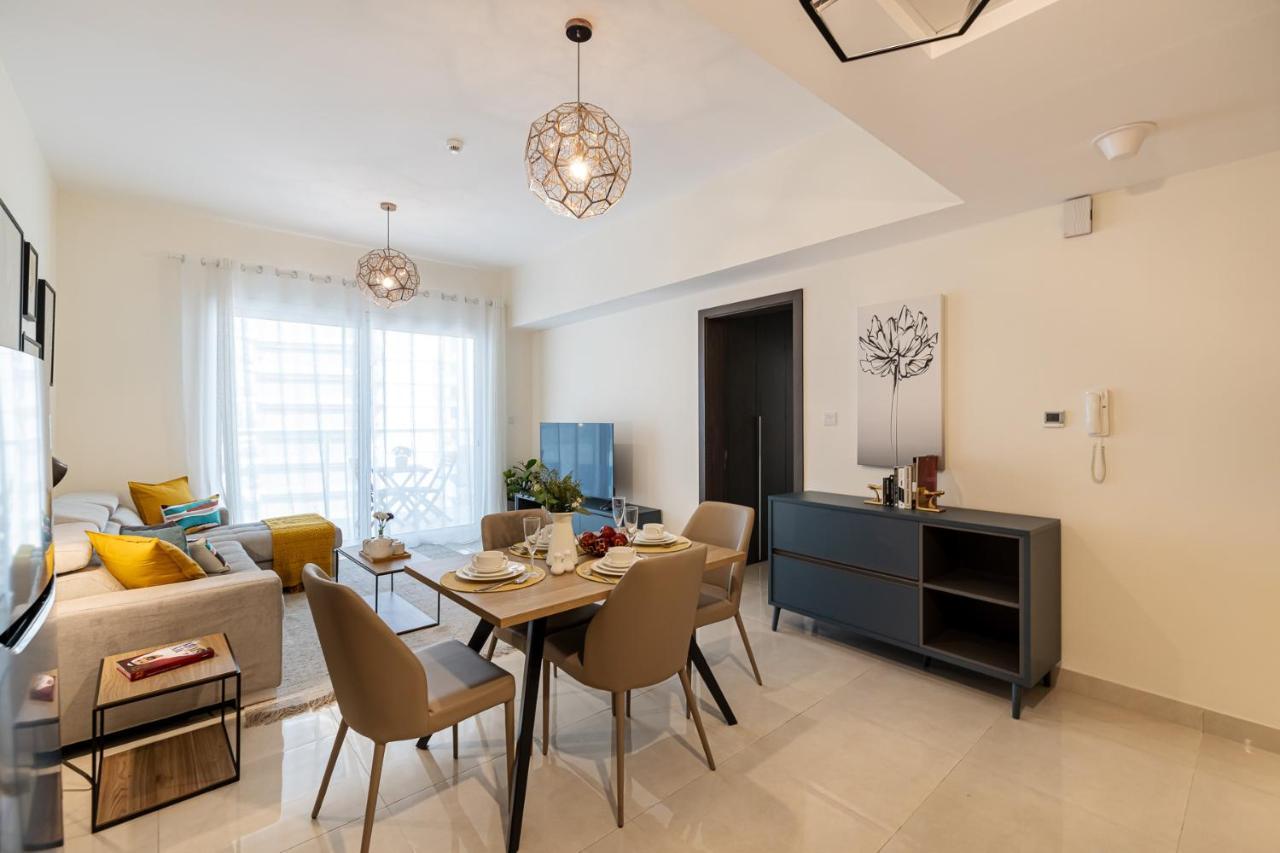 Апартаменти Unlock Metropolis Business Bay Дубай Екстер'єр фото